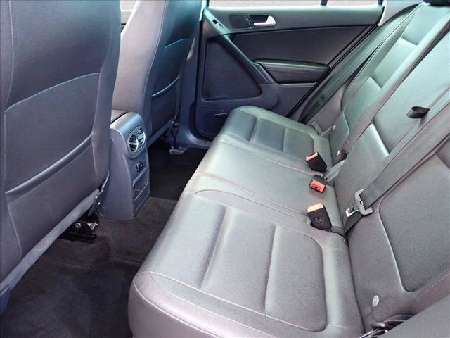 Used 2014 Volkswagen Tiguan SEL FWD image 7