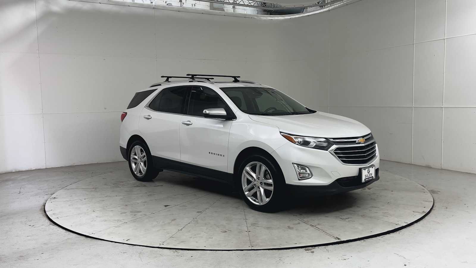 Used 2018 Chevrolet Equinox Premier FWD image 7