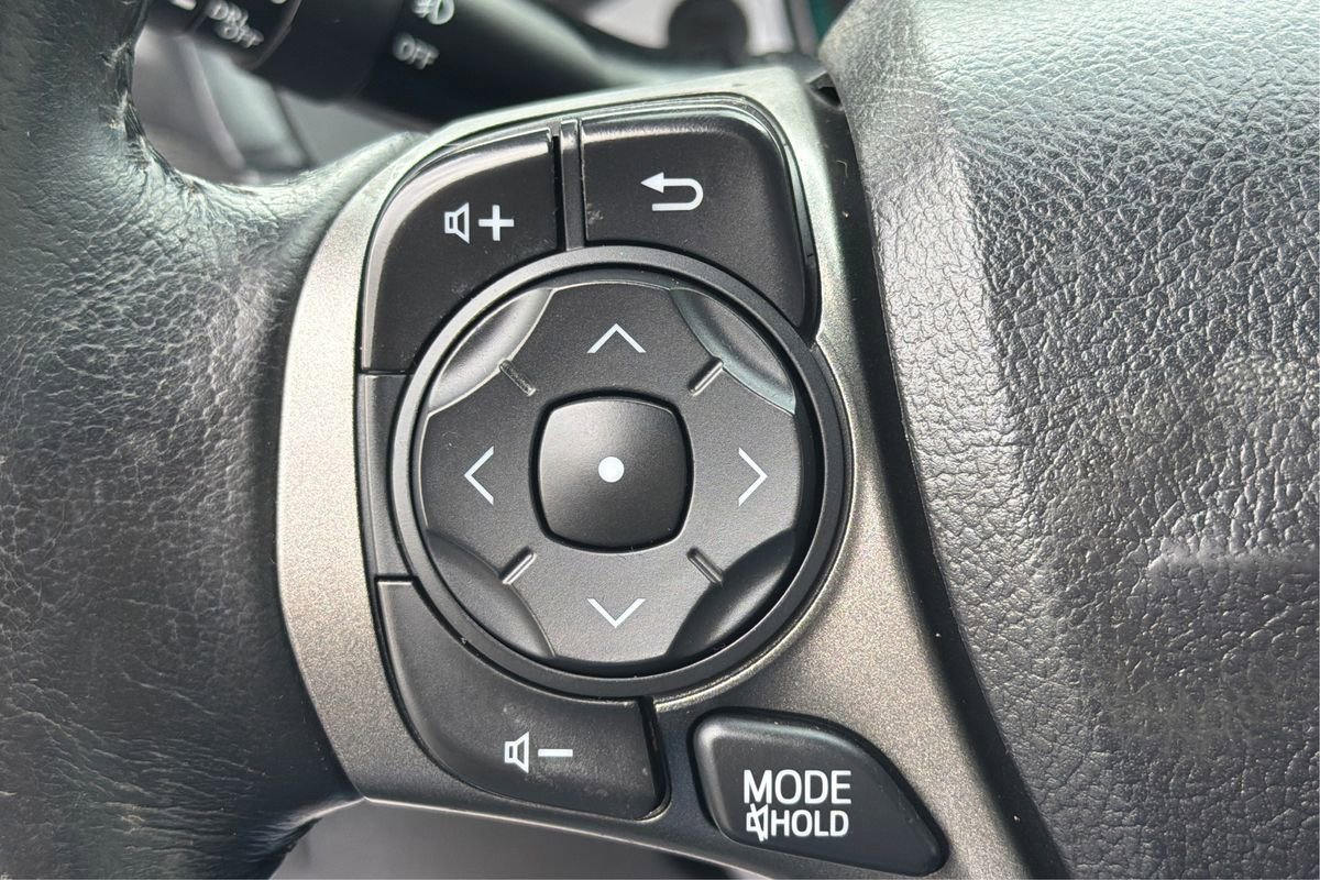 Used 2014 Toyota Venza XLE image 33