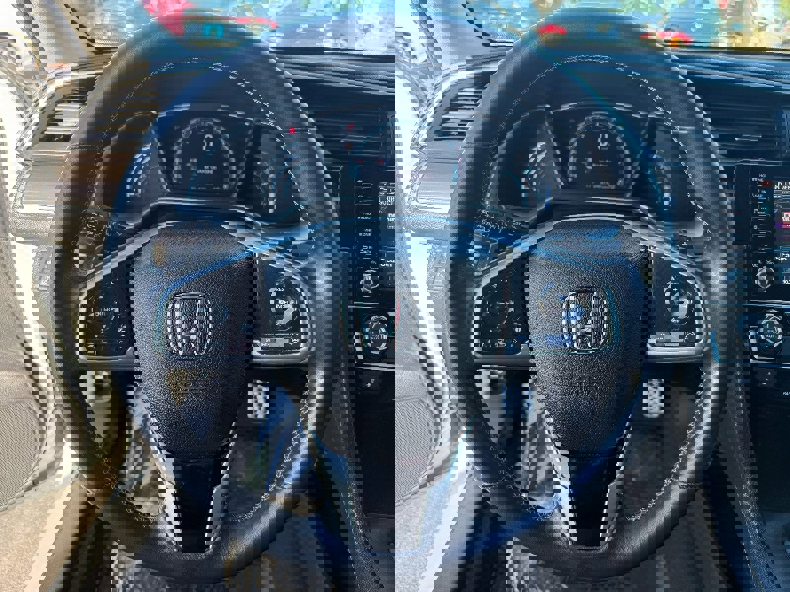 Used 2021 Honda Civic Touring image 17