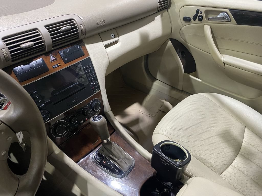 Used 2007 Mercedes-Benz C 280 4MATIC Sedan image 6