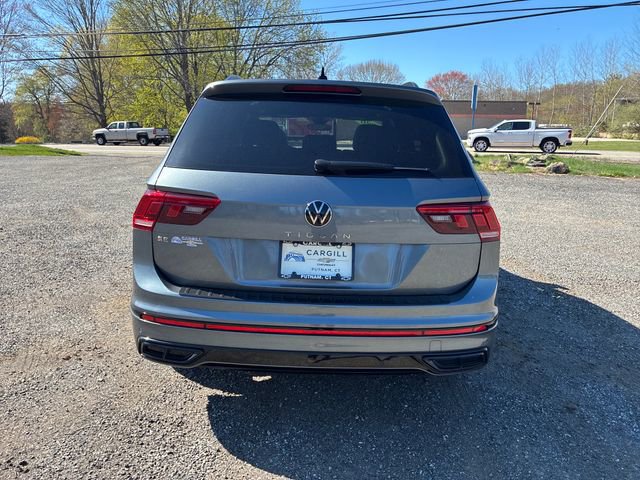 Used 2024 Volkswagen Tiguan SE R-Line FWD image 4