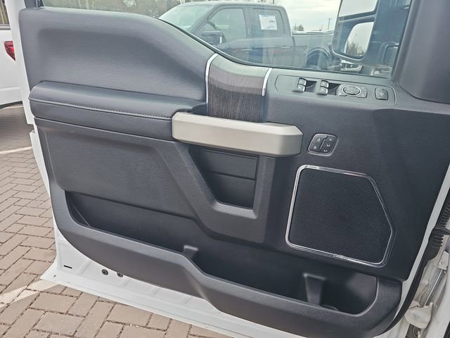 Used 2020 Ford F250 Lariat w/ Lariat Value Package image 26