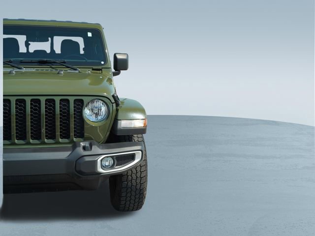 Used 2021 Jeep Gladiator Sport AWD/4WD image 39