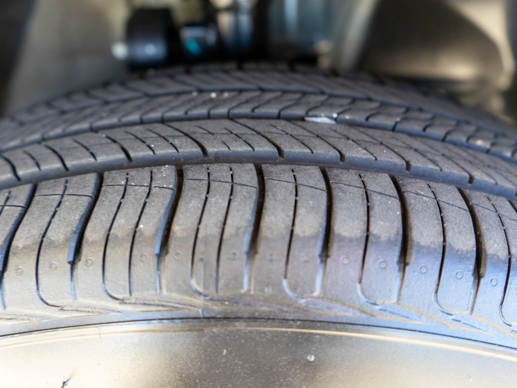 Certified 2025 Kia Sportage LX AWD/4WD image 33