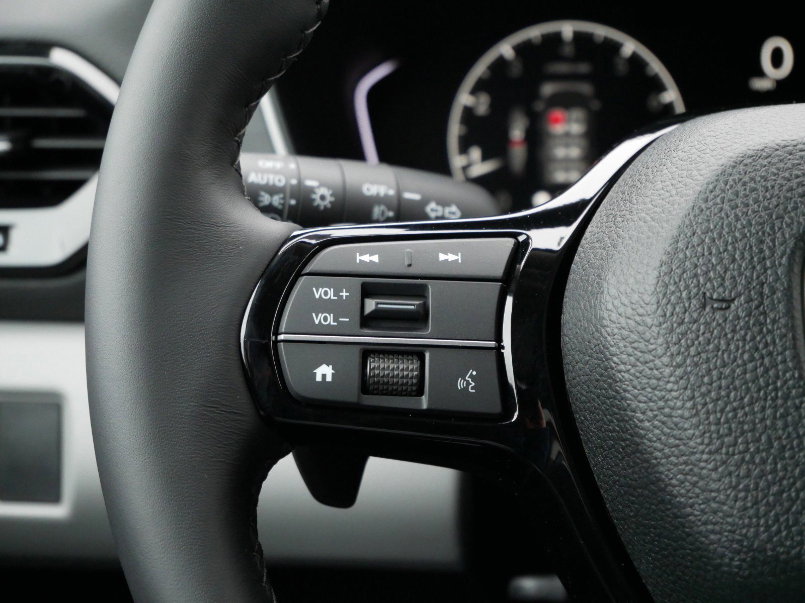 New 2025 Honda Pilot EX-L image 9