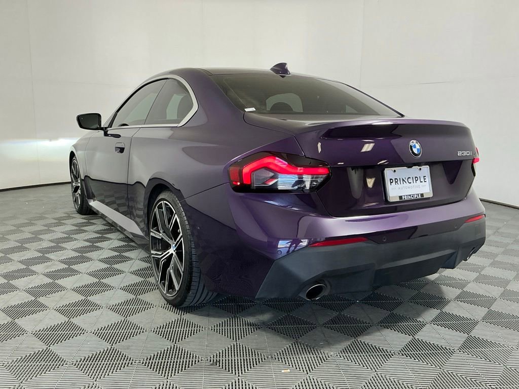 Certified 2022 BMW 230i Coupe w/ Convenience Package RWD image 5