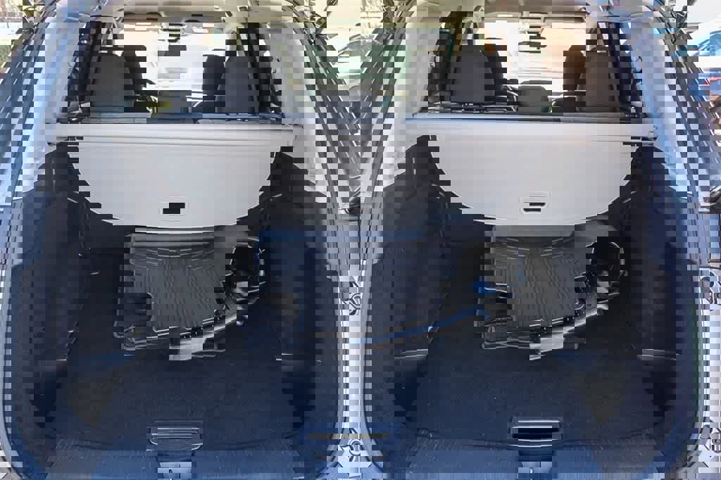 Used 2023 Nissan Rogue SV image 37