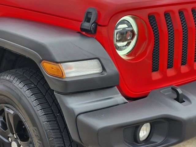Used 2020 Jeep Wrangler Sport AWD/4WD image 9