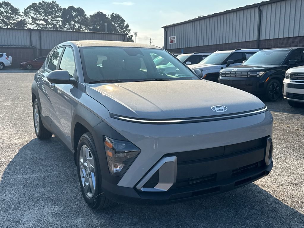 New 2026 Hyundai Kona SE image 7