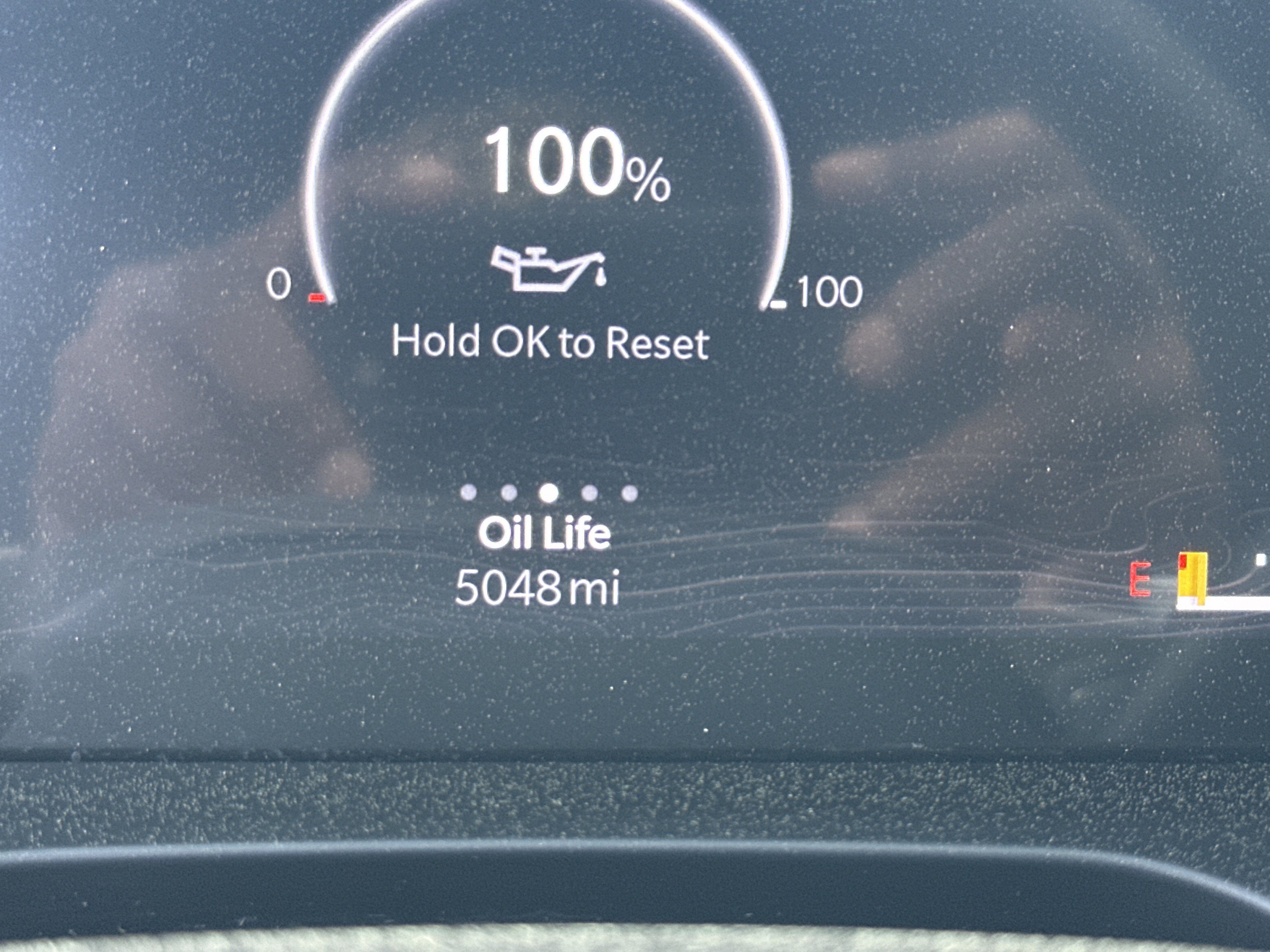 Used 2025 Jeep Grand Cherokee L Laredo image 33