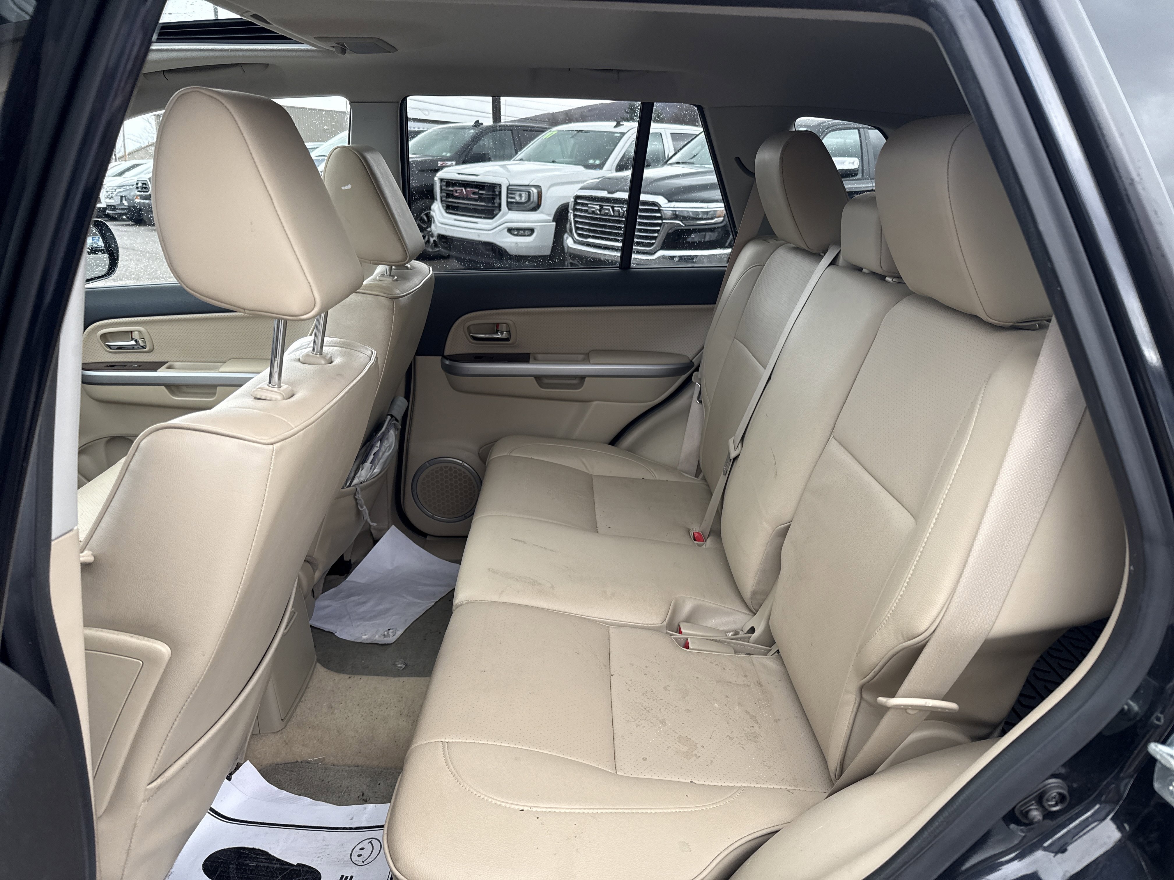 Used 2013 Suzuki Grand Vitara Limited image 13