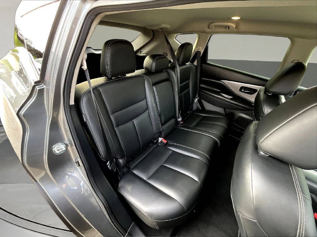 Used 2023 Nissan Murano SV AWD/4WD image 28
