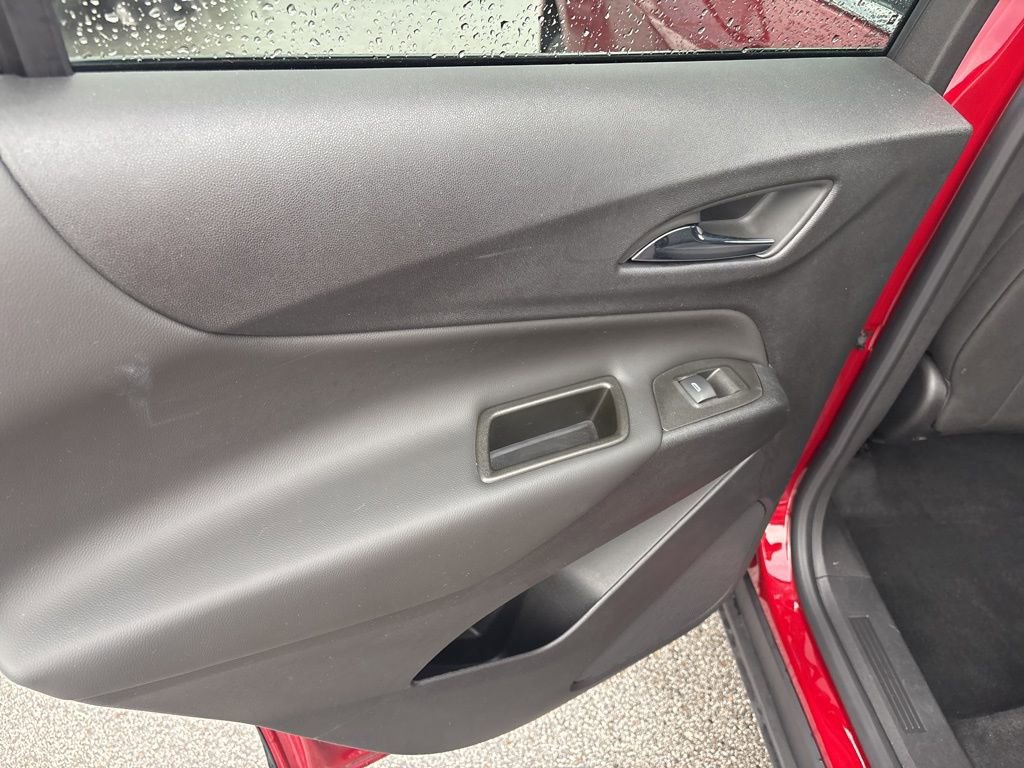 Used 2023 Chevrolet Equinox LT AWD/4WD image 14
