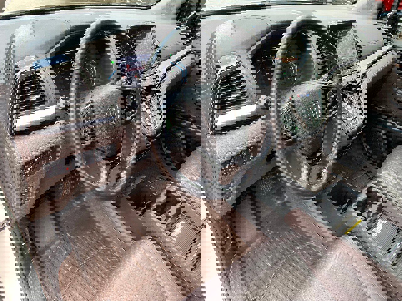 Used 2018 Honda Odyssey Elite image 38