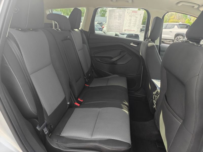 Used 2018 Ford Escape SE AWD/4WD image 16