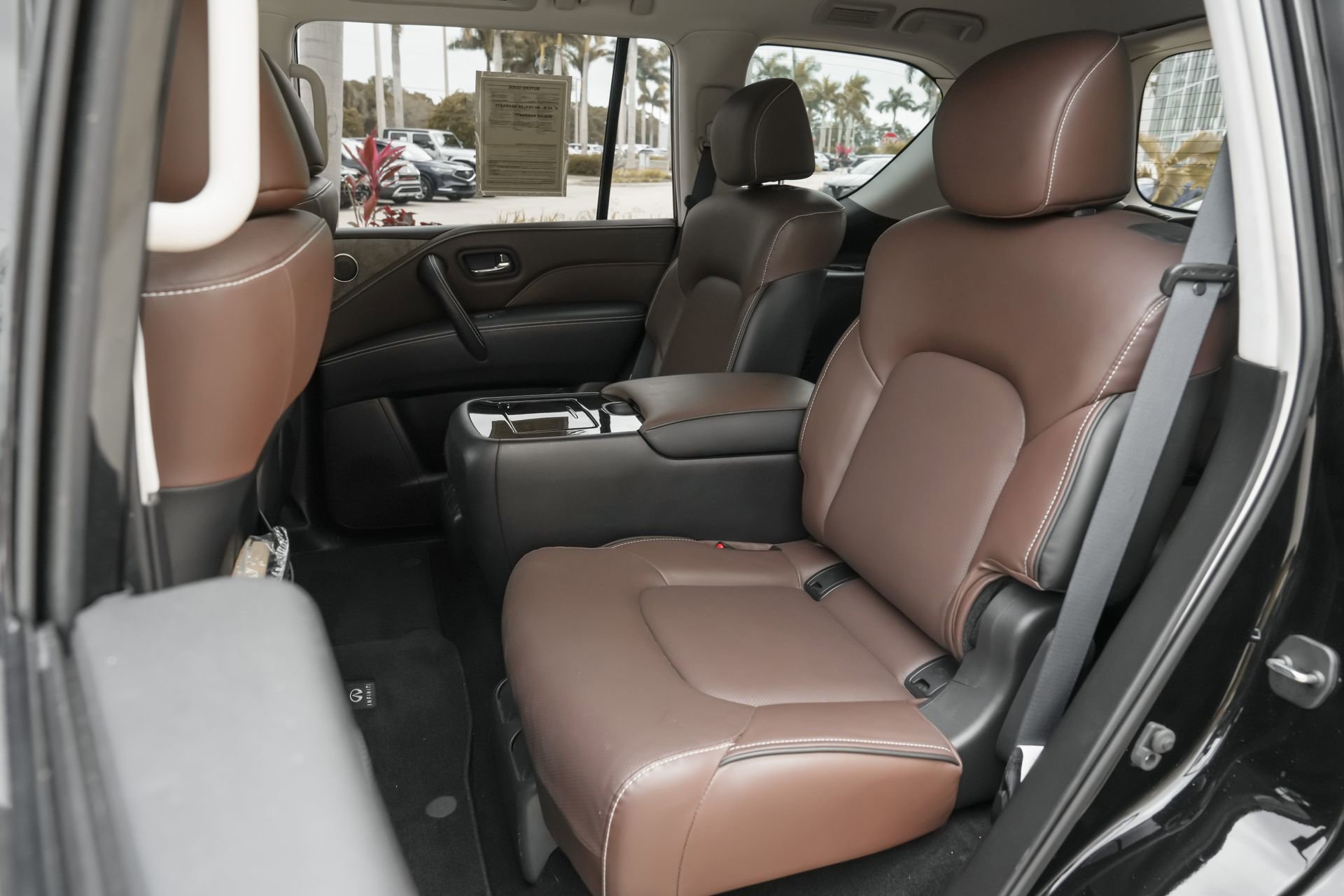 Used 2023 INFINITI QX80 Premium Select w/ Cargo Package image 19