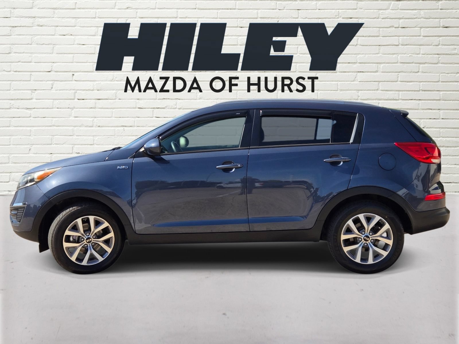 Used 2016 Kia Sportage LX w/ Option Group 017 AWD/4WD image 3