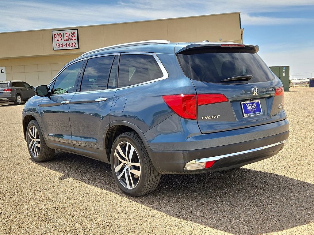 Used 2017 Honda Pilot Touring image 3