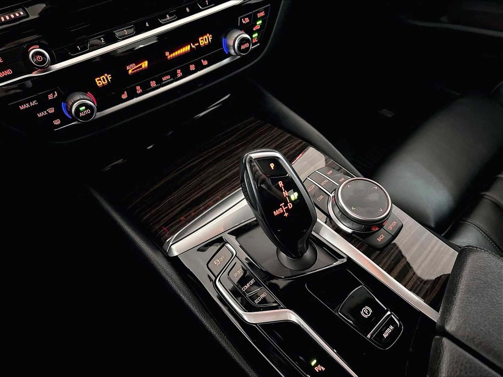 Used 2021 BMW 540i xDrive w/ Premium Package AWD/4WD image 20