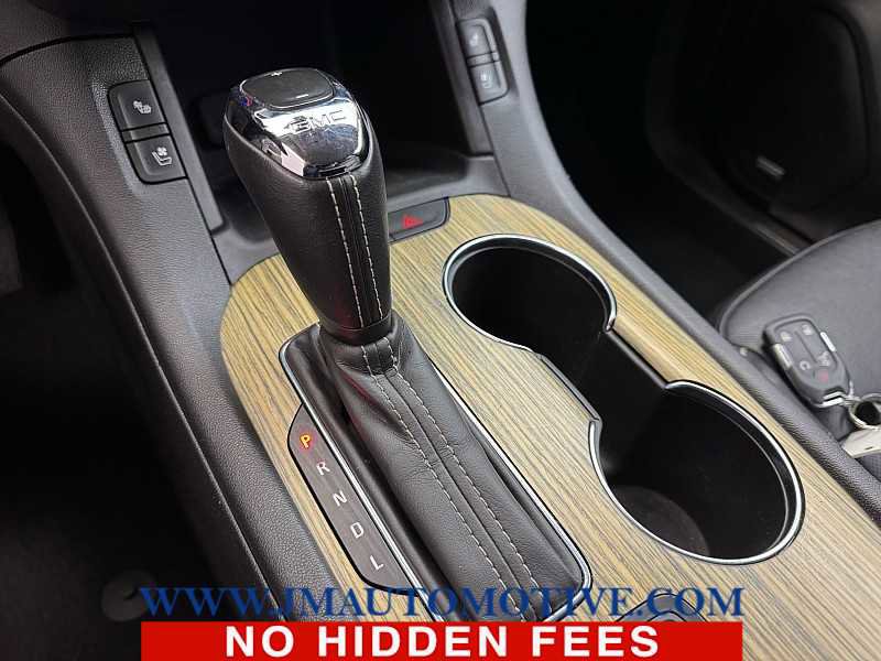 Used 2019 GMC Acadia Denali image 33