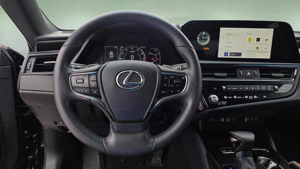 Certified 2024 Lexus ES 350 w/ Premium Package image 20