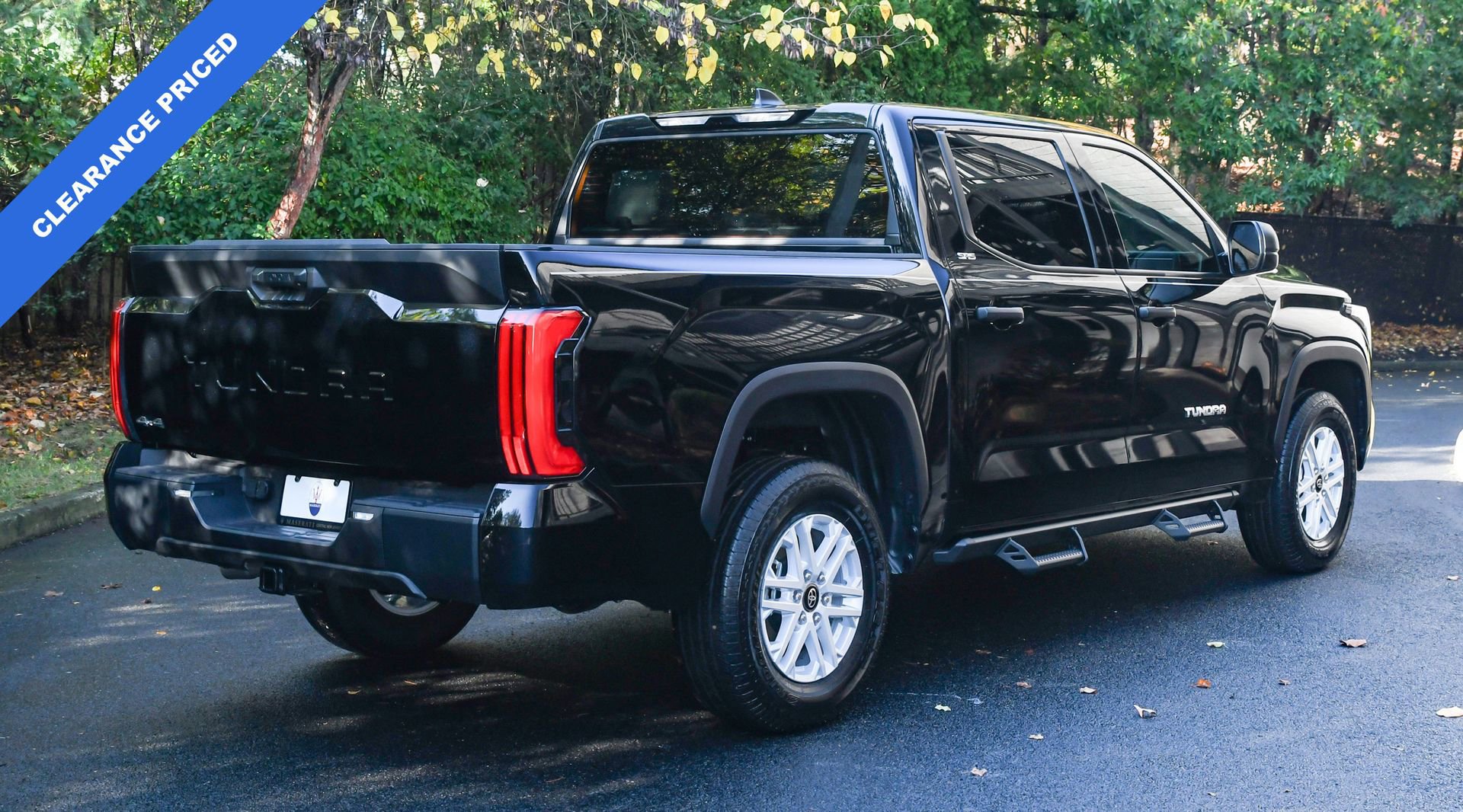 Used 2025 Toyota Tundra SR5 image 8