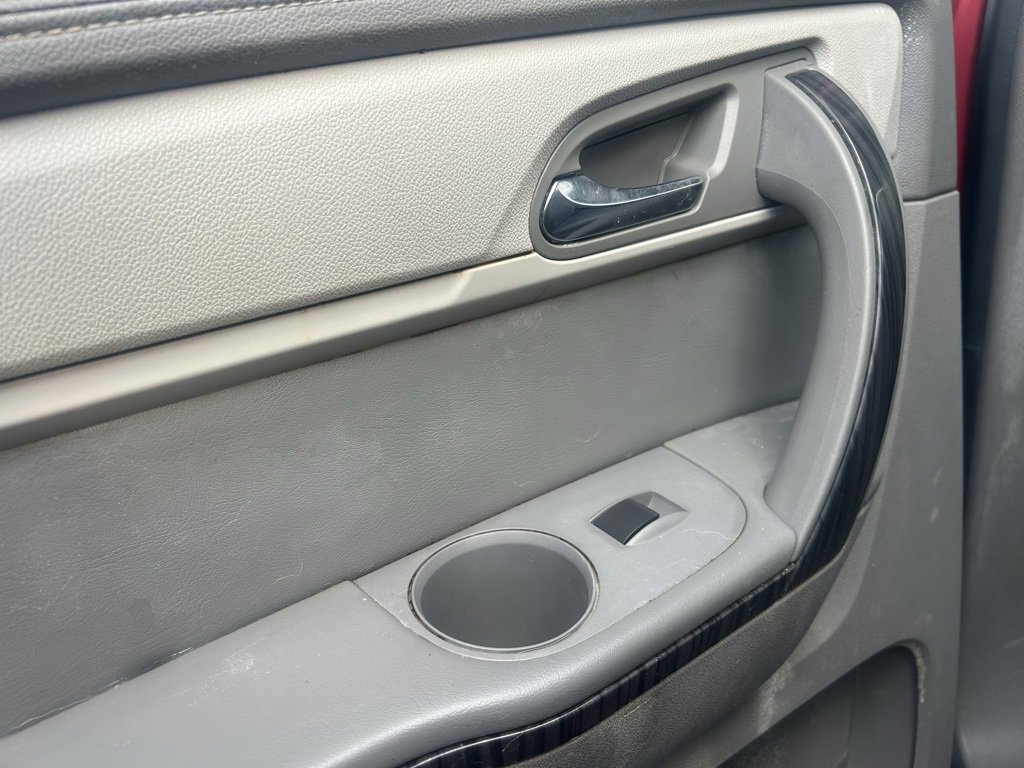 Used 2014 Chevrolet Traverse LTZ w/ LPO, 'HIT The Road' Package image 25