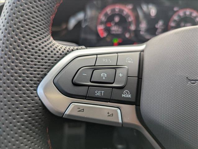 New 2026 Volkswagen Golf SE FWD image 13