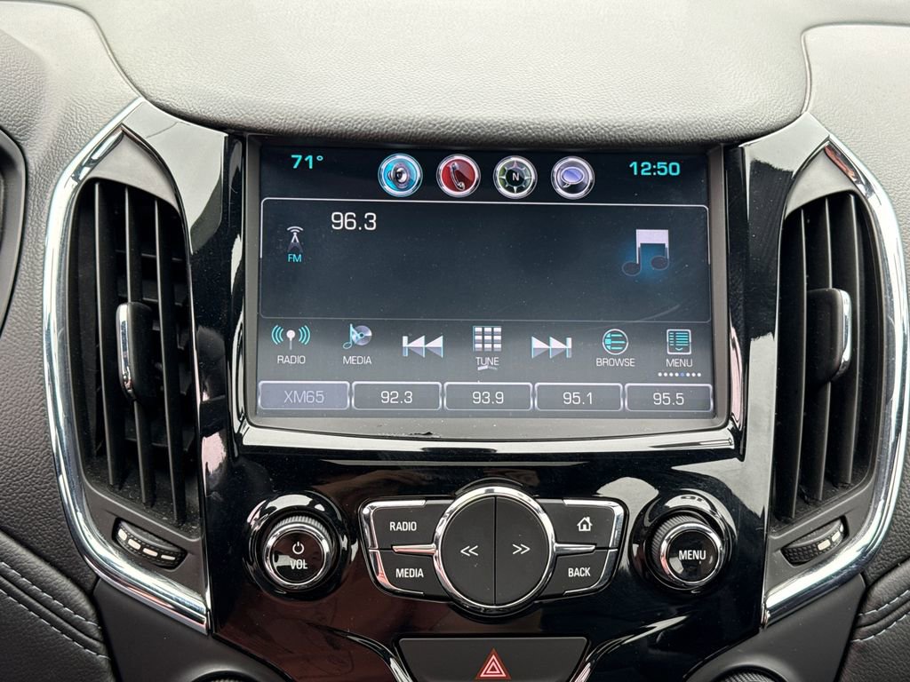 Used 2016 Chevrolet Cruze Premier FWD image 24