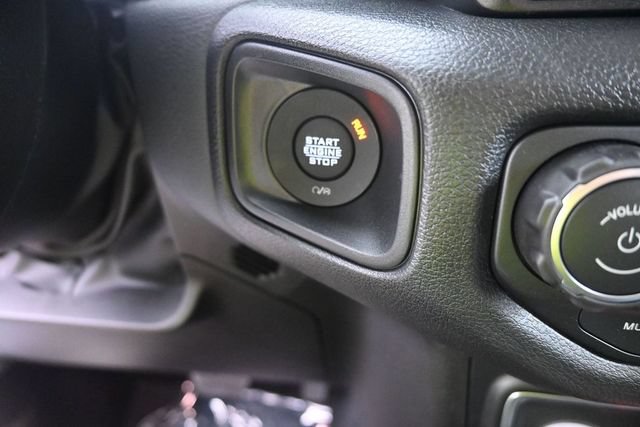New 2026 Jeep Wrangler Unlimited Sport w/ Dual Top Group AWD/4WD image 24