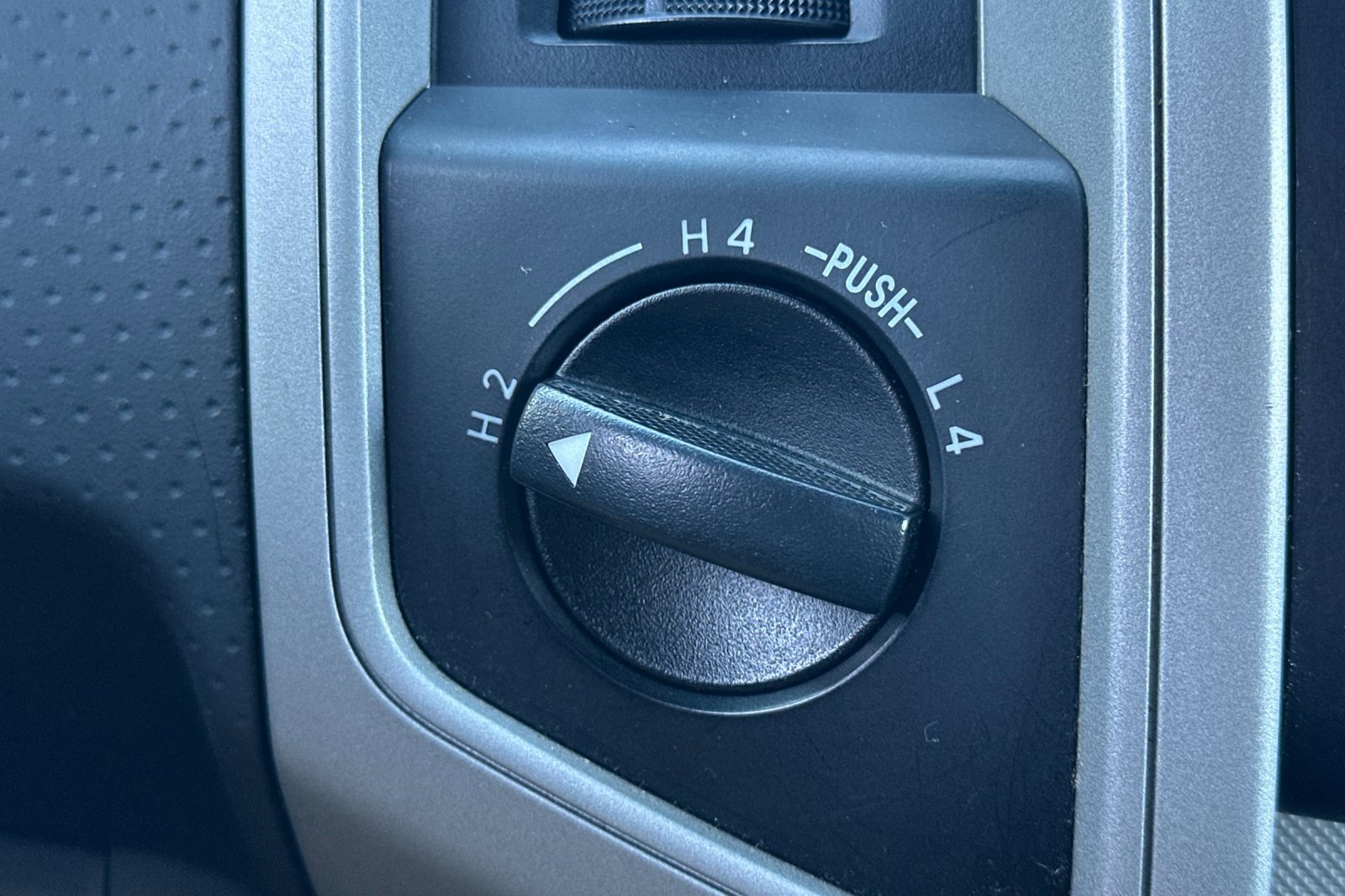 Used 2007 Toyota Tacoma Base 4D Access Cab image 29