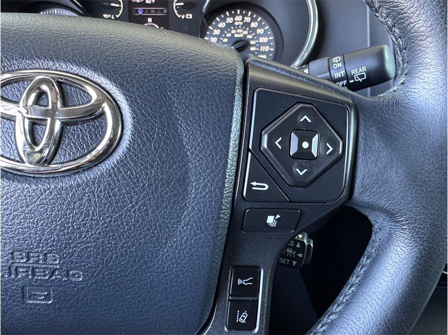 Used 2019 Toyota Sequoia Platinum AWD/4WD image 16