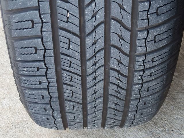 Used 2023 Ford Explorer Platinum w/ Technology Package image 11