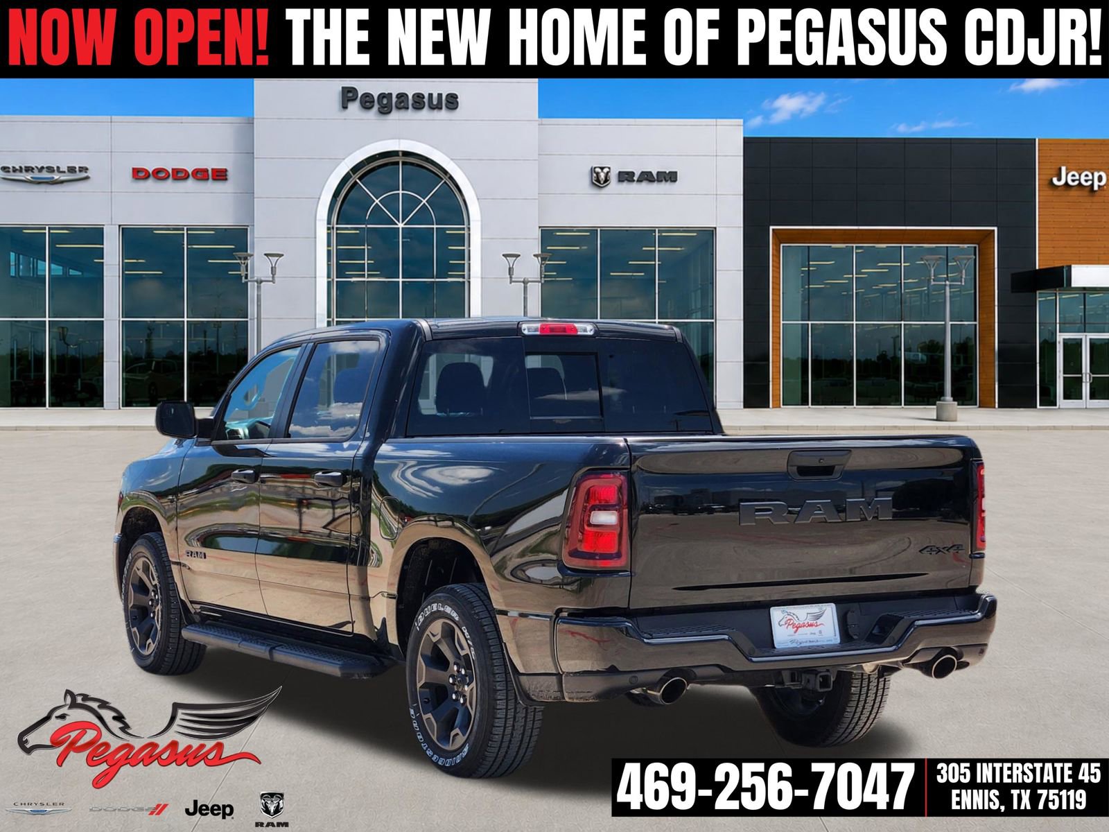 New 2026 RAM 1500 Express AWD/4WD image 4
