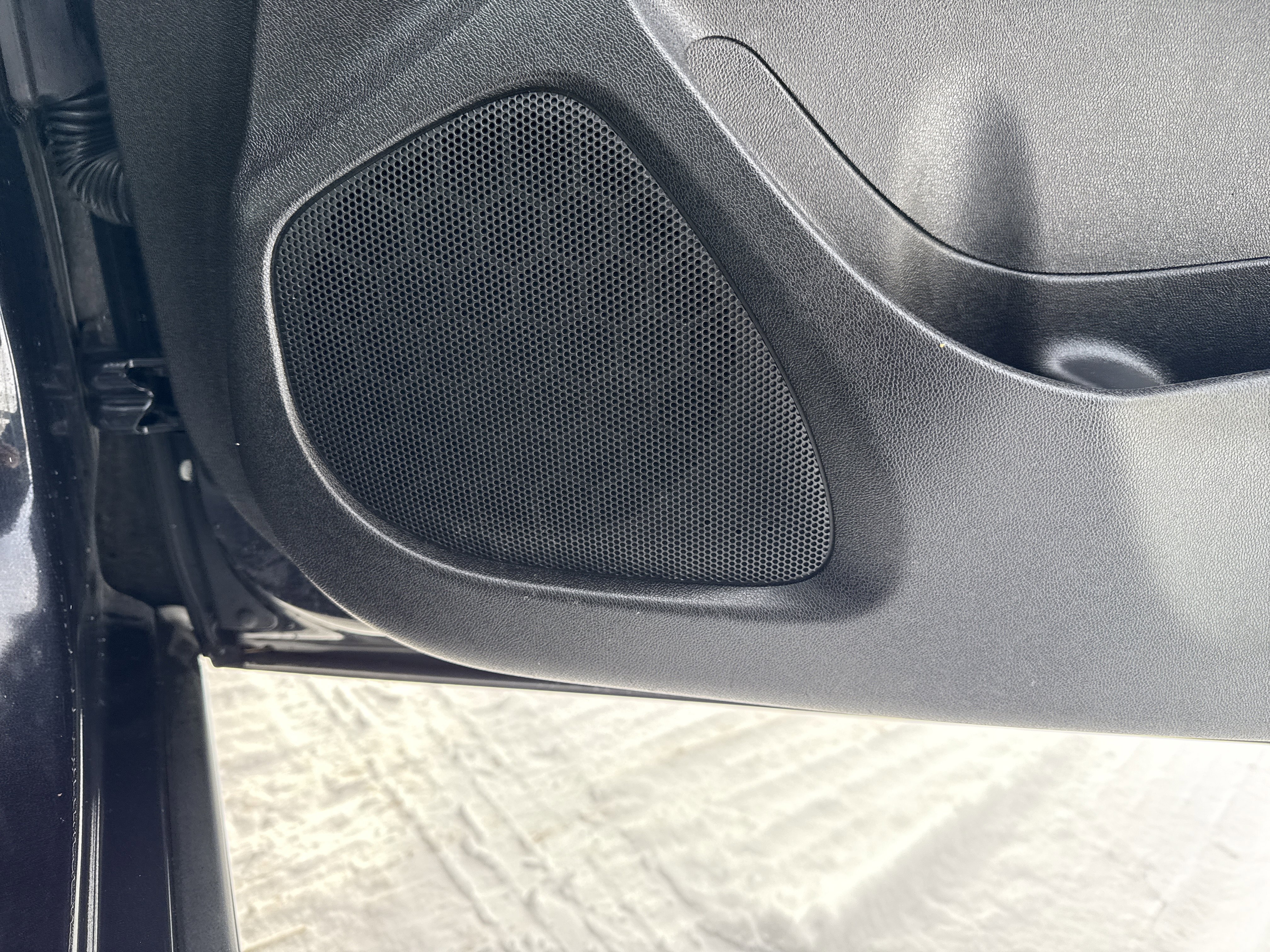 Used 2023 Chevrolet Malibu LT image 30