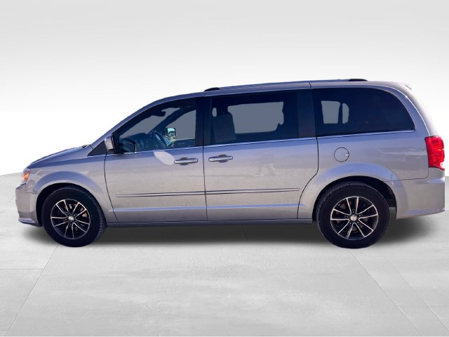 Used 2017 Dodge Grand Caravan SXT FWD image 25