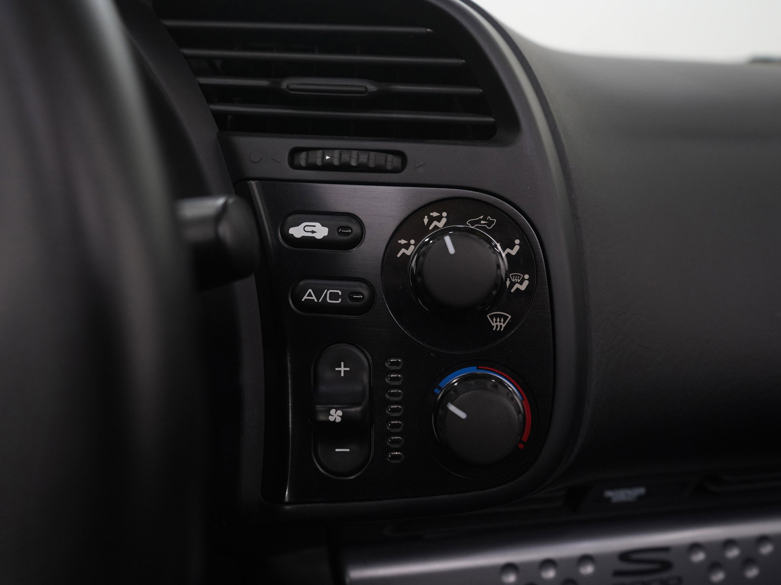 Used 2006 Honda S2000 image 28