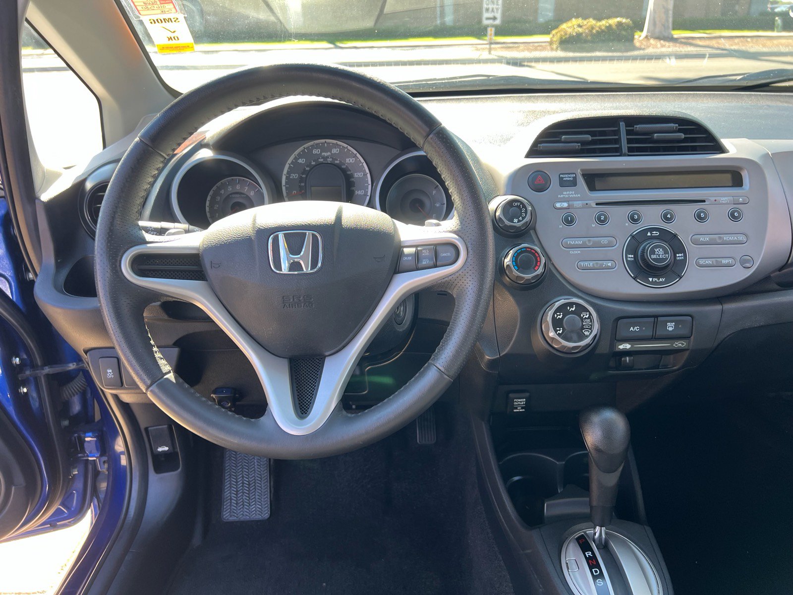 Used 2011 Honda Fit Sport image 17