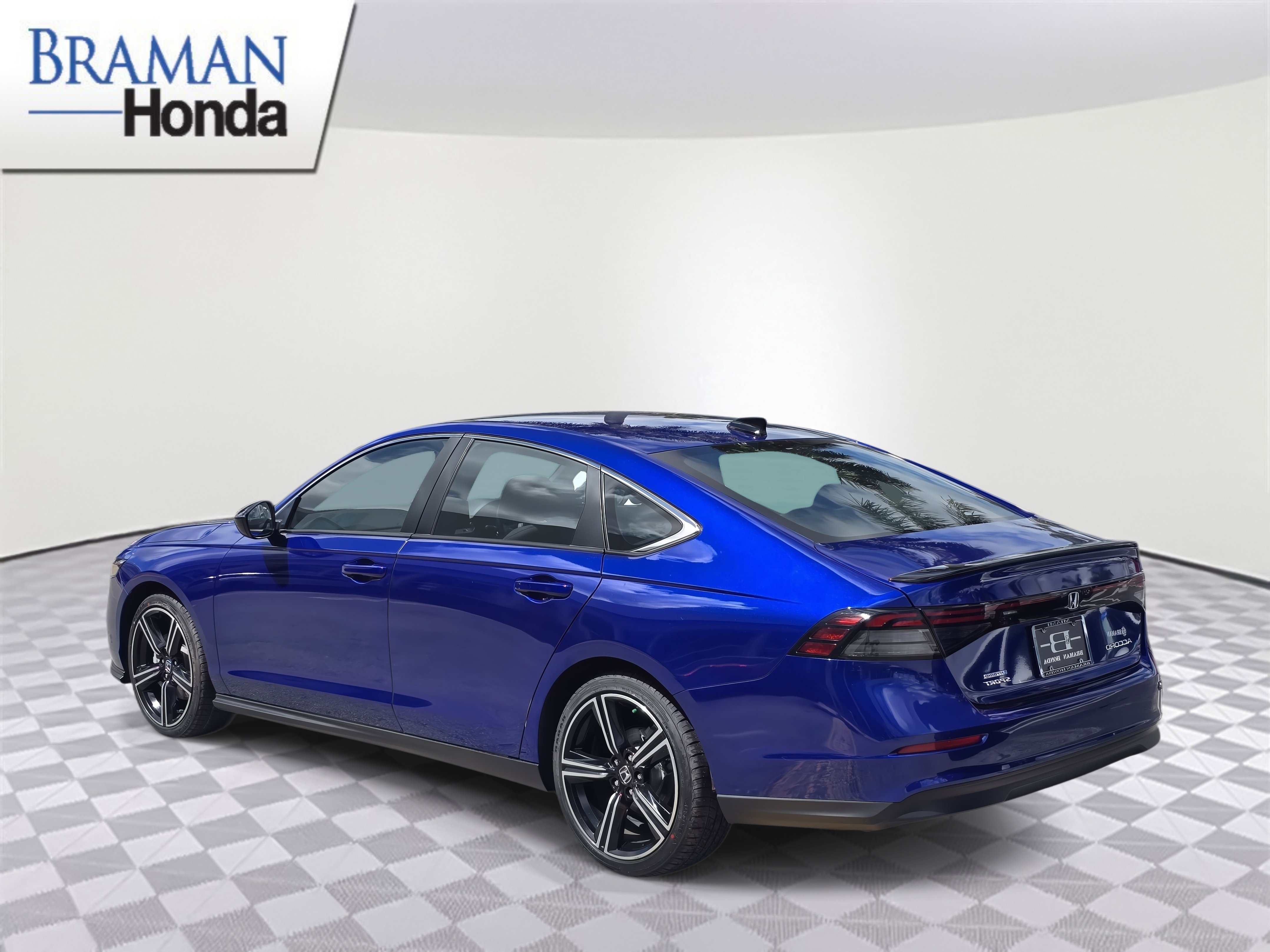 Certified 2024 Honda Accord Sport image 4