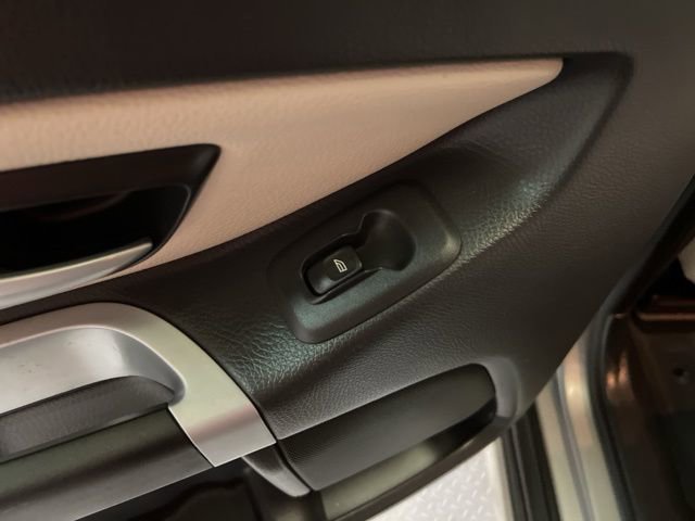 Used 2010 Volvo XC90 3.2 R-Design image 54