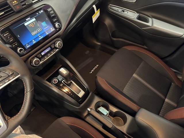 New 2025 Nissan Versa SR w/ Trunk Package image 23