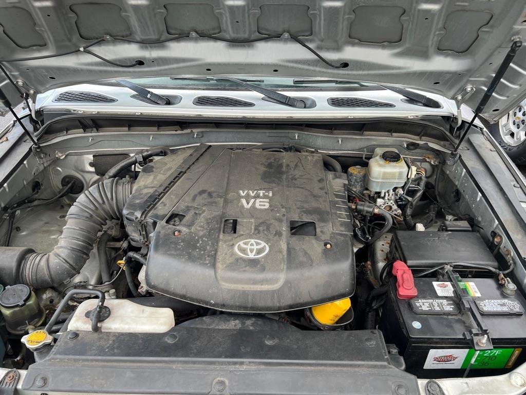 Used 2008 Toyota FJ Cruiser 4WD image 64