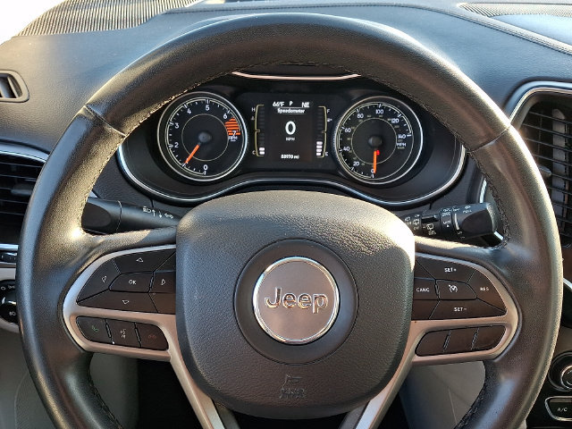 Used 2020 Jeep Cherokee Latitude Plus AWD/4WD image 18