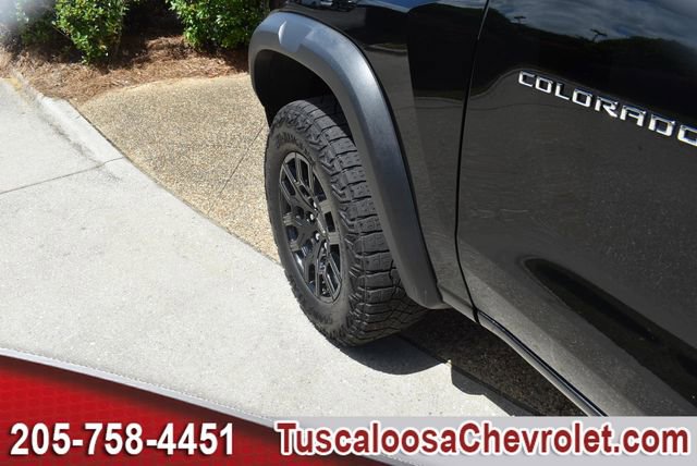 Used 2024 Chevrolet Colorado Trail Boss w/ Advanced Trailering Package AWD/4WD image 15