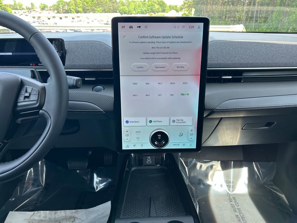 Used 2025 Ford Mustang Mach-E Premium AWD/4WD image 19