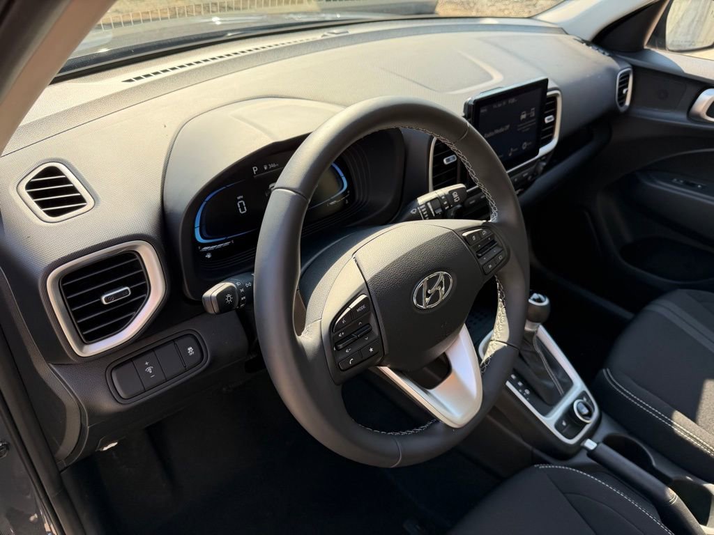Certified 2026 Hyundai Venue SEL FWD image 14