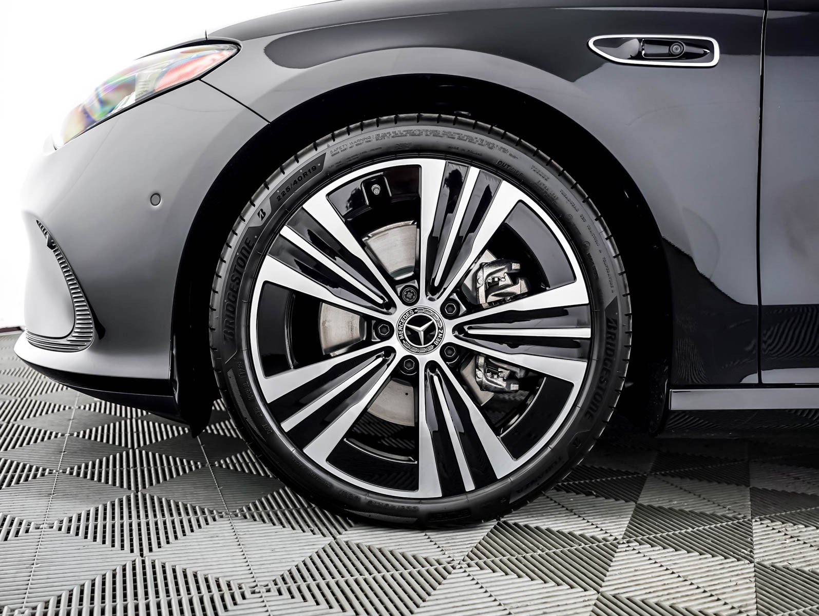 New 2027 Mercedes-Benz CLA 250+ image 3
