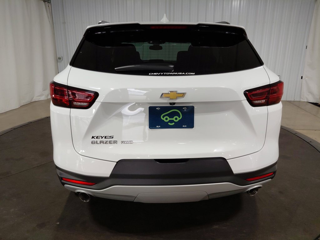 Certified 2023 Chevrolet Blazer LT AWD/4WD image 7