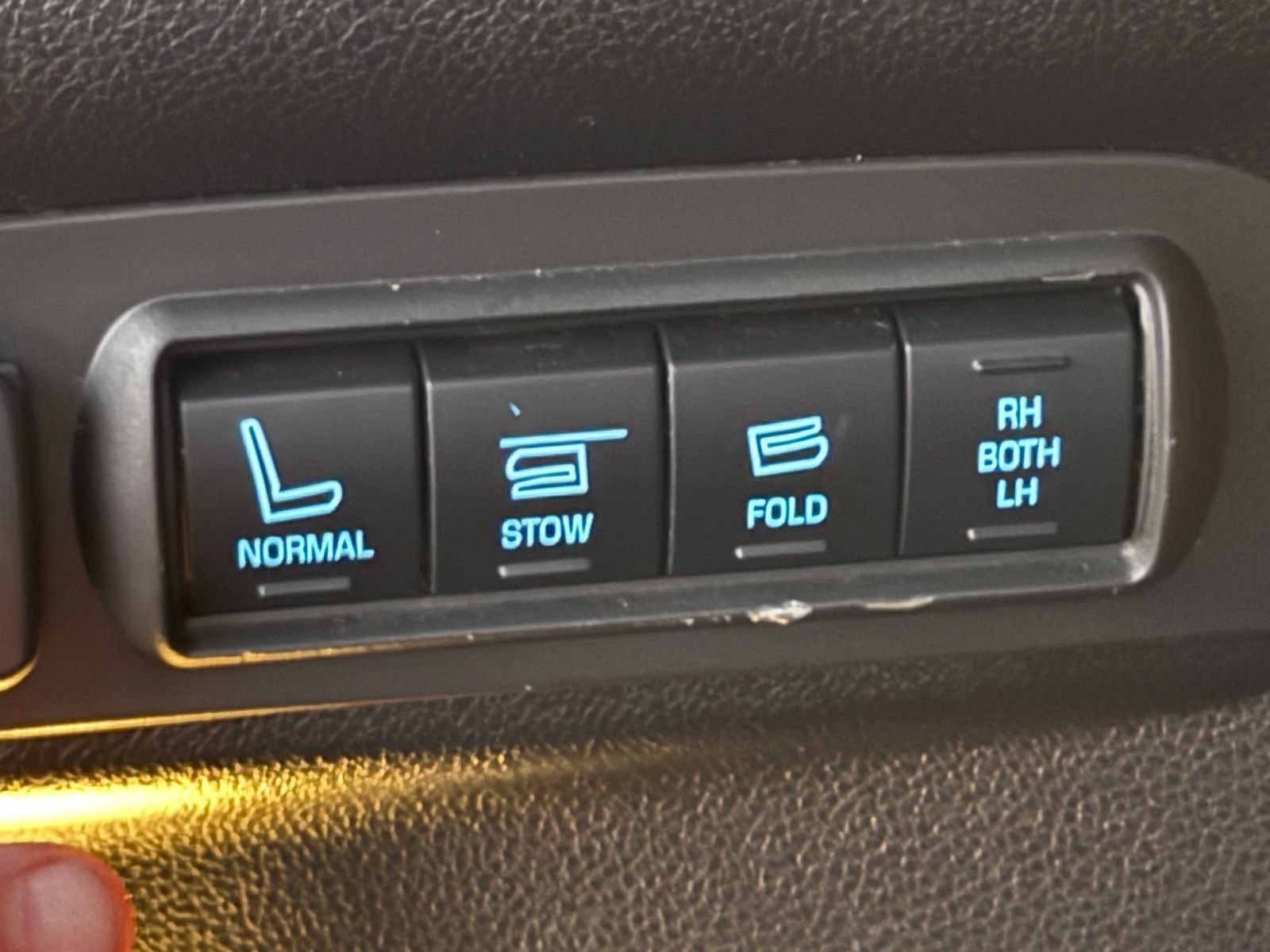 Used 2018 Ford Explorer Platinum AWD/4WD image 45